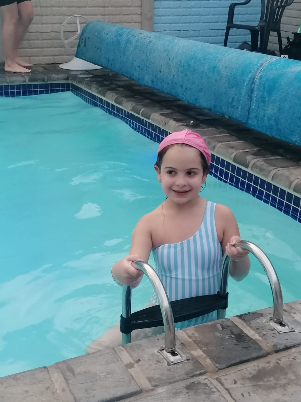 c69a479f-8bb6-4733-9ee4-0f0e40905dd4